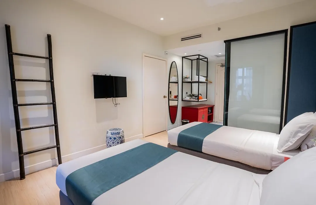 Floresta Hotel Chinatown-1